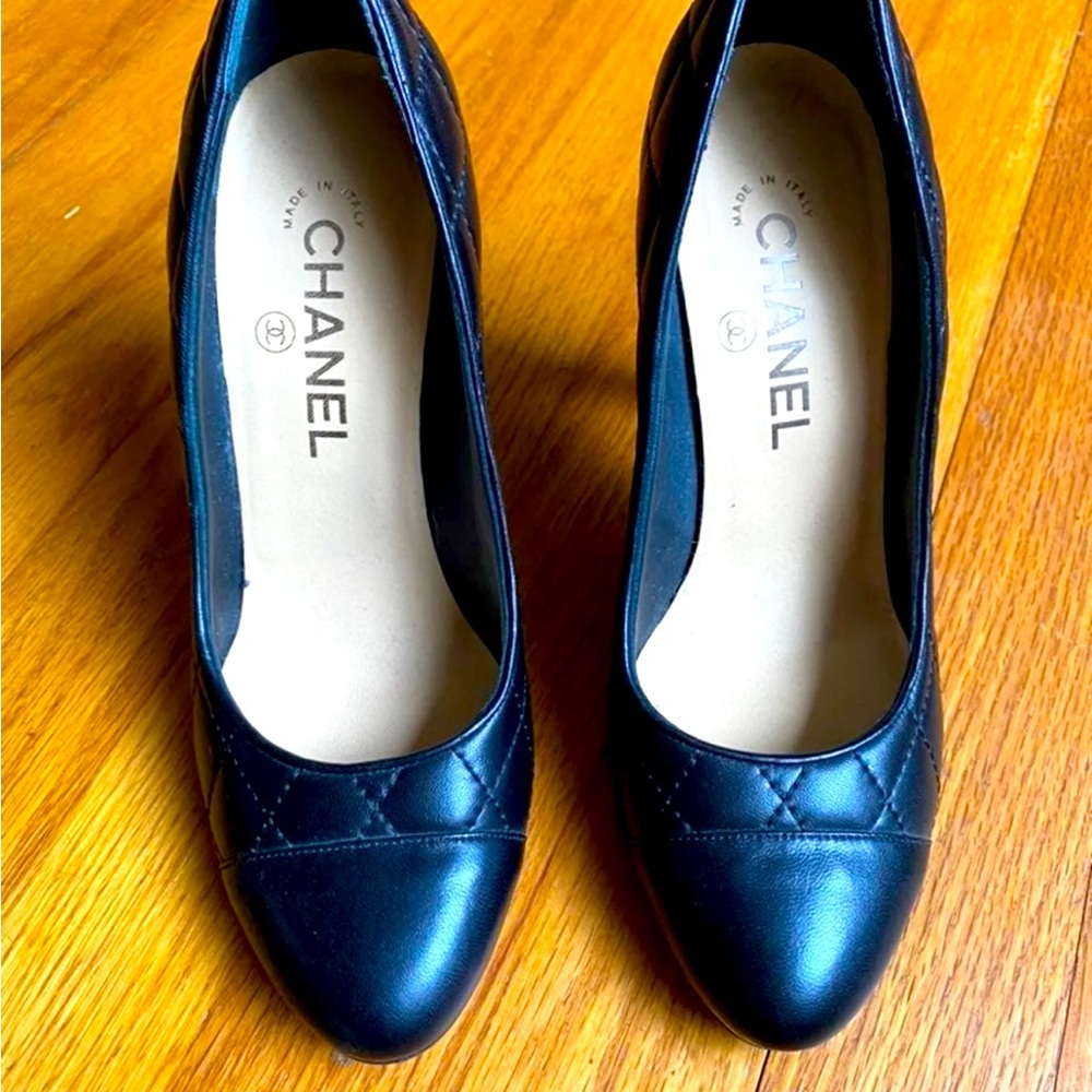 Chanel stilettos quilted leather size 37